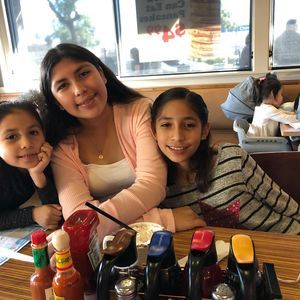 Meet your Posher, Elena